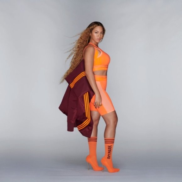 NEW ADIDAS X IVY PARK ASYMMETRICAL COAT. Size L - Picture 2 of 2